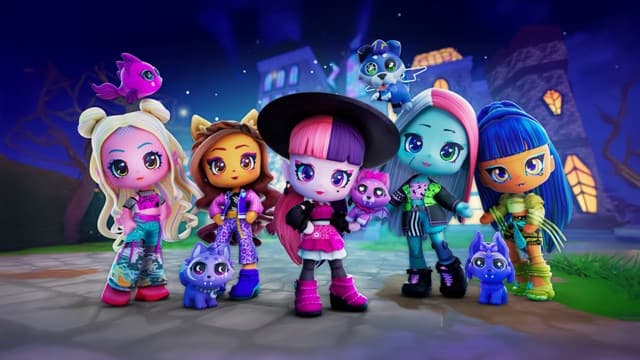 Scare up some fun with your Creepanion besties.