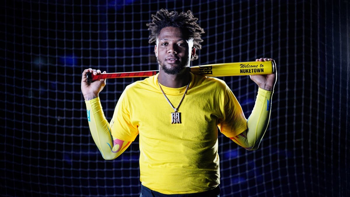 Ronald Acuña baseball bat! New login event!